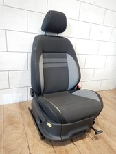 Sitz vorne rechts VW Polo 6R Life 5-Türer Schwarz grau Airbag Sitzheizung