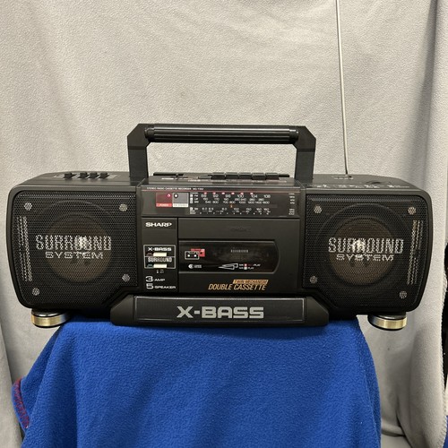 Sharp stereo radio - stereo, cassette