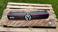 Original Polo 6R GTI Kühlergrill 6R0853651R  wie neu ca. 500km gelaufen