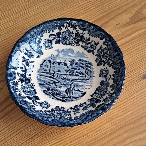 Royal worcester palissy avon - royal,