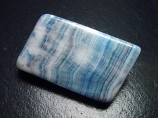 Scheelit 83,67 Ct. blaue