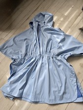Regenjacke#hellblau#sehr chic