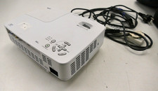 NEC NP61G Beamer aus