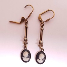 Zierliche  Gemmen-Ohrringe, Schwarze Kamee Im Jugendstil Gablonz