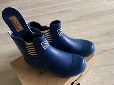 Nagelneu, Fritzi aus Preußen