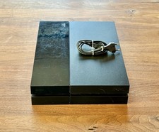 PlayStation 4 Konsole (PS4) – CUH-1116A – 500GB – Schwarz + Stromkabel