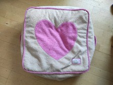 Sitzkissen Beige mit rosa Herz von Lillebi