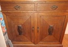 Gustav " die alte Kommode "