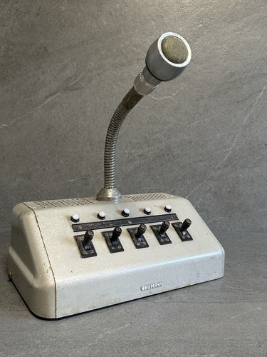 Neumann bunker mikrofon - mikrofon, um