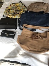 Damen Schultertaschen Handtaschen Rucksack Geldbörse 6 Teile Konvolut