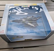 Revell 1:72  Metall flugzeuge