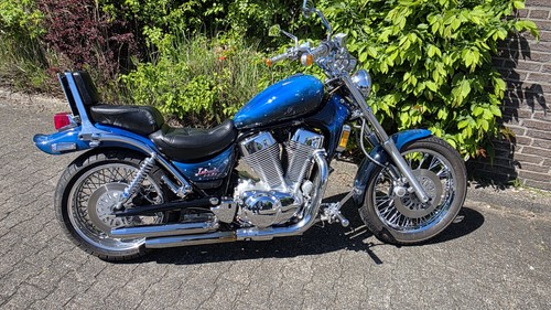 Suzuki intruder 1400 - suzuki,