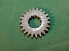 Simson Schwalbe S51  Festrad  Z22 für 3/4Gang-Motor M500 NOS original DDR