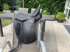 Equine Saddlefit 18 ( fällt aber aus wie 17,5 ) geeignet für kurze Pferde