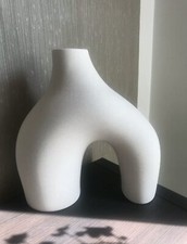 H&M große hellbeige Steinzeug