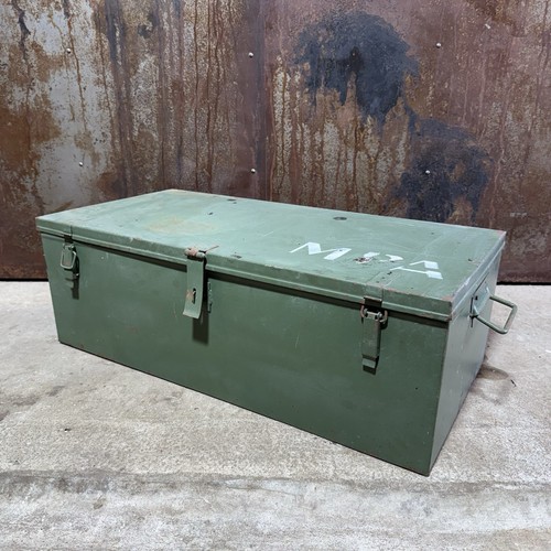 Alte militär kiste metall - alte,