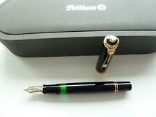 Pelikan Souverän M800 - Füllfederhalter - 18k EF-Feder