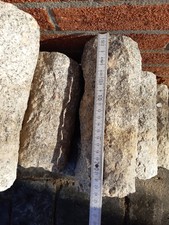 Granit Stelen, 34 Stück, Durchmesser 10 cm, Länge Zwischen 19 und 22 cm