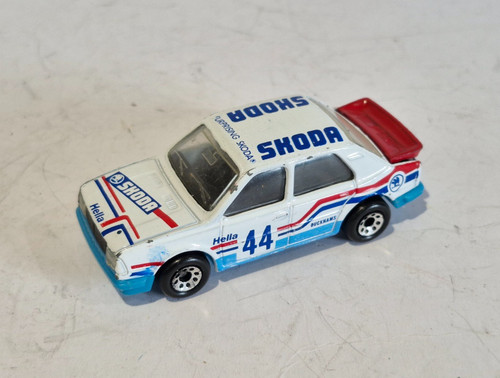 Matchbox mb44 skoda 130lr - matchbox,