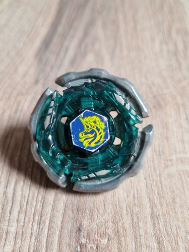 Beyblade ray striker d125cs - beyblade:,