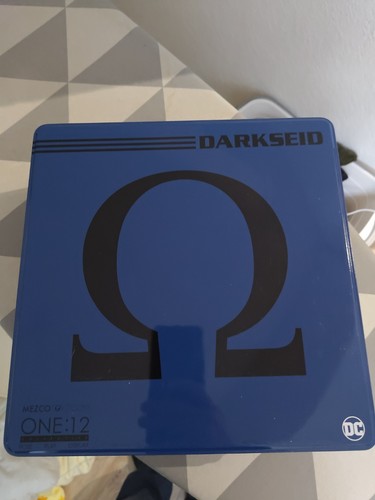 Mezco one darkseid - one:12,