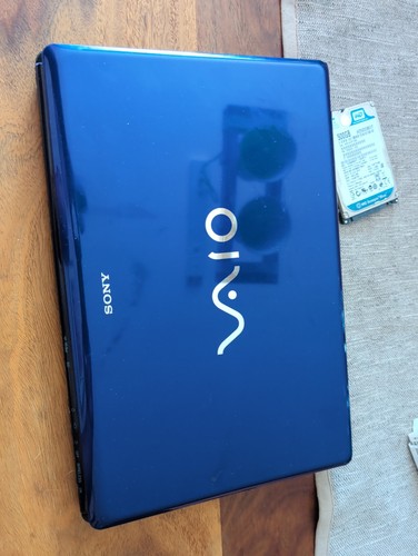 Sony laptop - sony,