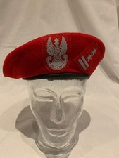 SAMMLERSTÜCK POLEN BARETT ROT