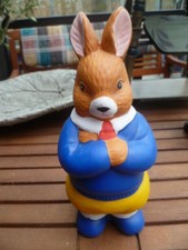 1 Stück Hase Ton blau/gelb 20