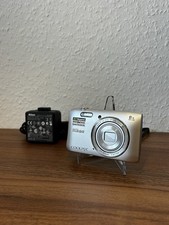 Nikon Coolpix S3600 /