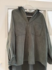 Kordhemd Bluse in Khaki grün