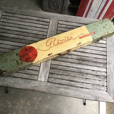 Antiker Metallkasten Strickapparat "Präzisa"