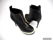 Alexander McQueen McQ Cecile