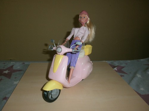 Barbie motorroller frp56 - barbie,