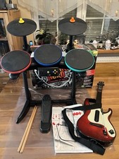 Xbox 360 Guitar Hero Warriors of Rock Bundle Schlagzeug und Gitarre Rare OVP
