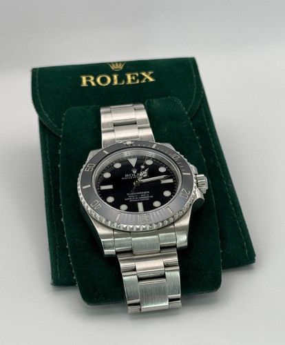 Rolex submariner date - no,