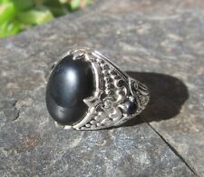 Ω Ring Onyx schwarz