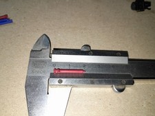 Herpa Hydraulikstempel/Zylinder weinrot Ersatzteil 1:87.