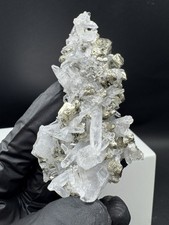 Bergkristall Spitzen Top Auf Pyrit 8,4 cm 80,67 Gramm Top Aus Peru