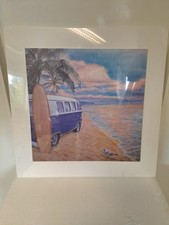 Der Bulli-Traum: Ein Strandabenteuer für Ihre Wand - Dean Turner Bild - NEU