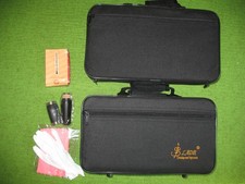 2 Stück Klarinetten