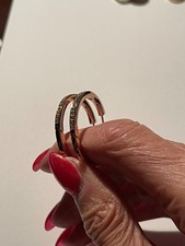 ♛♛Neue GUESS Ohrringe