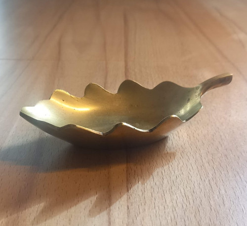 Messingschale eichenblatt im - messingschale, eichenblatt?