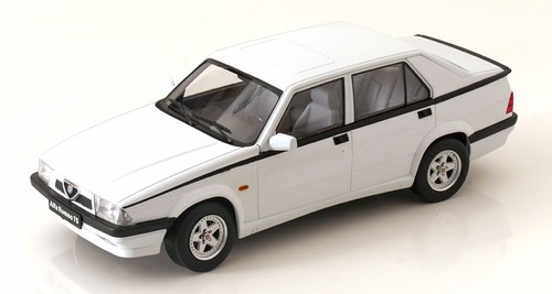 Triple alfa romeo 75 - 1:18, 9