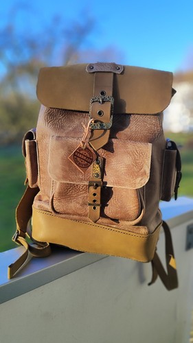 Handgefertigter leder rucksack - handgefertigter, leder-rucksack
