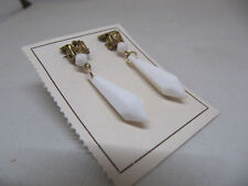 alte facettierte weiße Ohrringe Ohrclips Pampeln Modeschmuck _ Art Deco