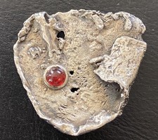 Hübsche ältere 925er Silber Designer Brosche / Anhänger mit Schmuckstein (k14)