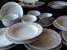 Ilmenau Graf von Henneberg Rosa Blumen Ranke Tafelservice für 7 Personen 27 tlg