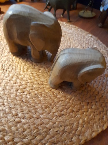 Elefantenfiguren aus der