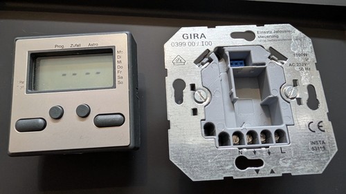 Gira 0399 823 - ,