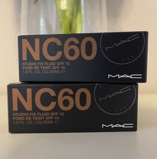 Fluid 🌺 NC60 🌺 MAC 🌺 2 Stück Foundation 🌺